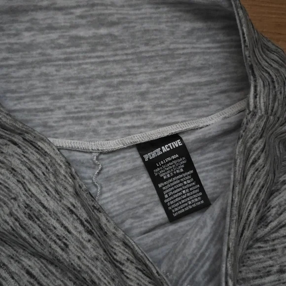 VS PINK OUTFIT 💖 - Picture 7 of 10